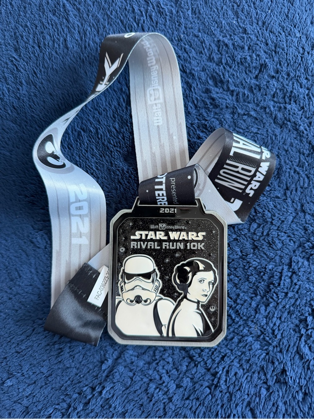 Star Wars Black & White Rival Run 10K Medal Necklace